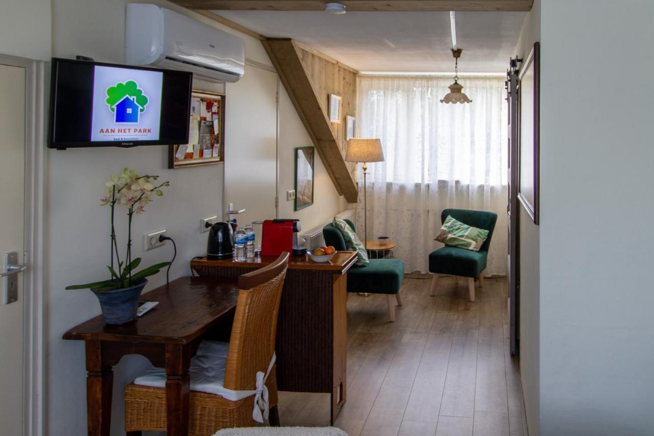 B&B Aan Het Park Ейндховен Екстериор снимка