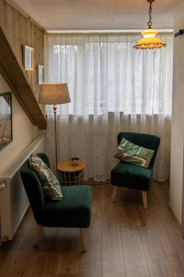 B&B Aan Het Park Ейндховен Екстериор снимка